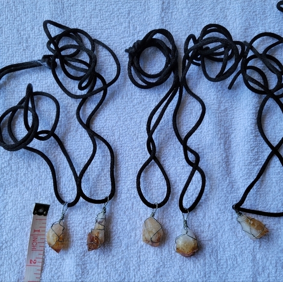Five Citrine Necklaces - Picture 2 of 3